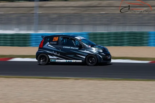 Achilles racing in the C1 cup race car